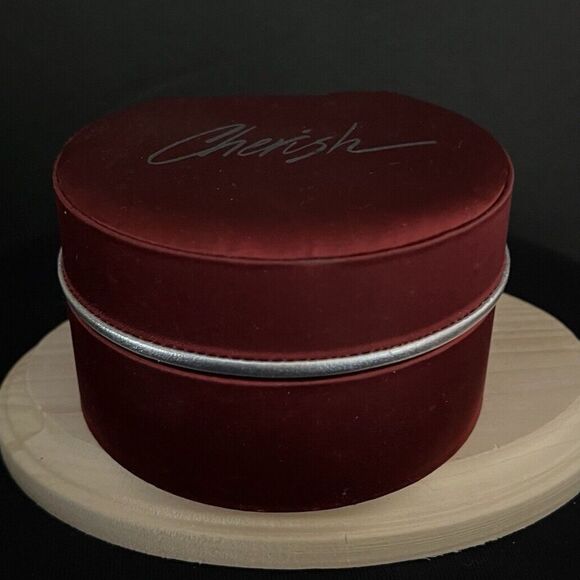 MZ Berger Cherish Women’s Gold and Heart Rhinestone Quartz Wristwatch IOB - Picture 10 of 13